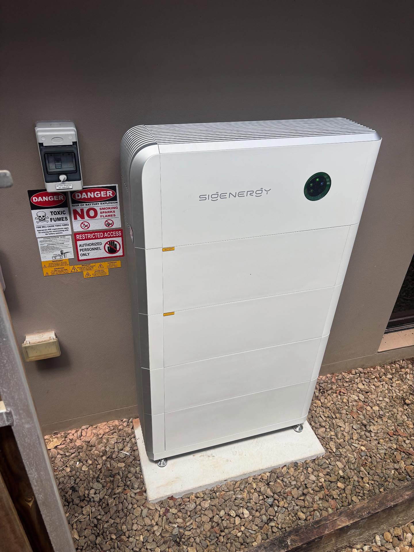 Sigenergy battery storage unit outside home